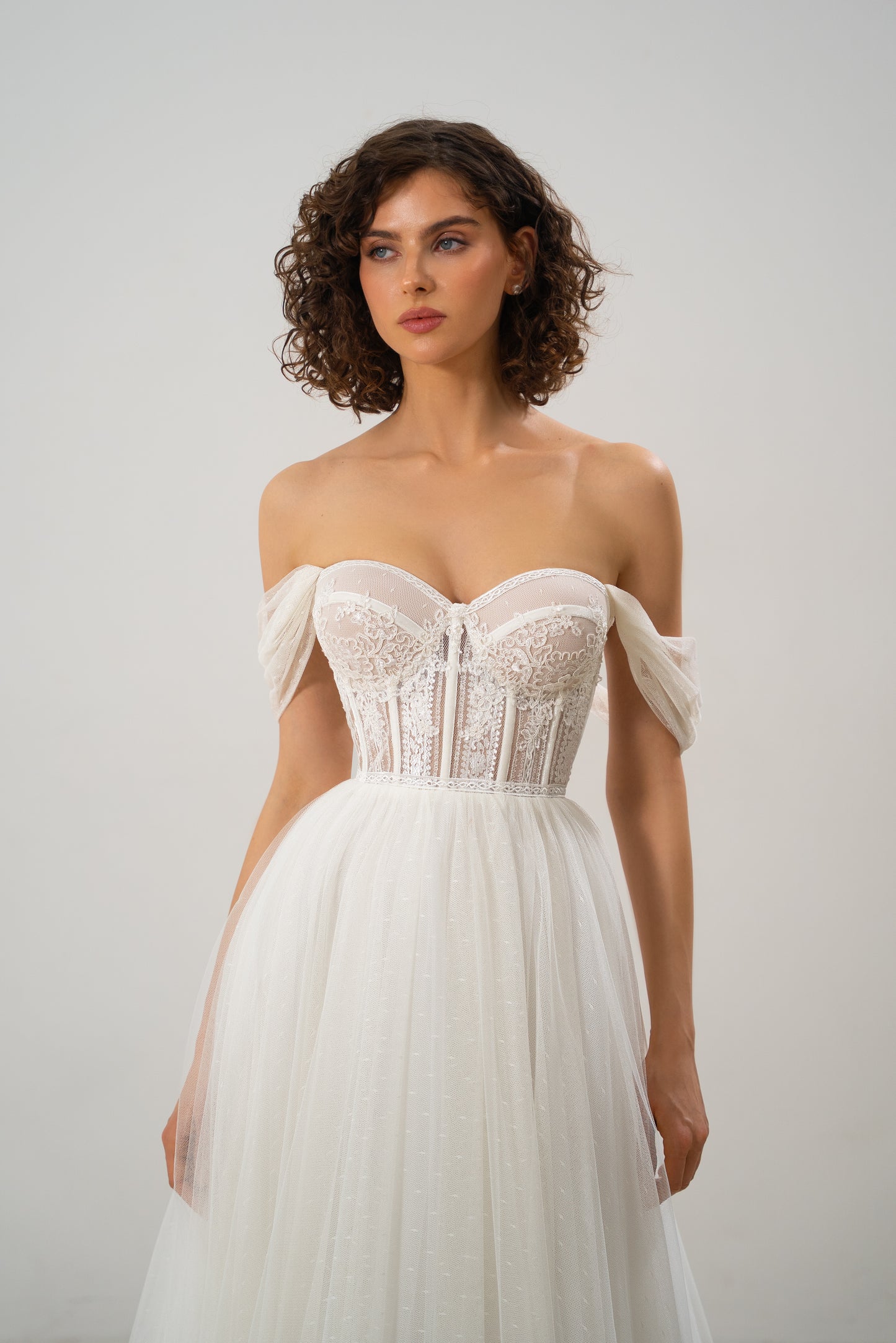 Nicole - Off-Shoulder Lace Sweetheart Neckline & A-line Tulle Skirt Wedding Dress