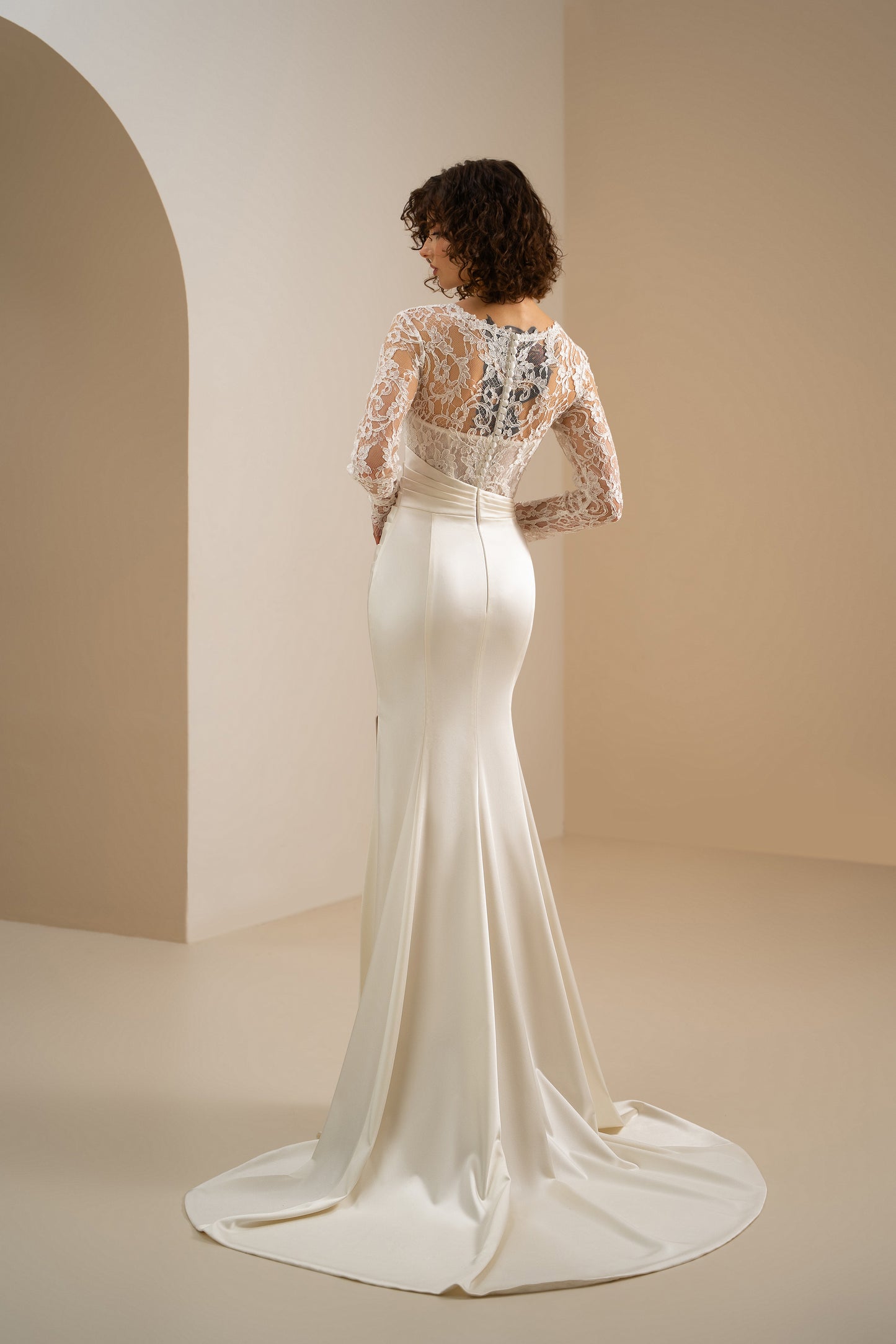 Annet – Long Sleeve Lace Bodice Satin Wedding Dress