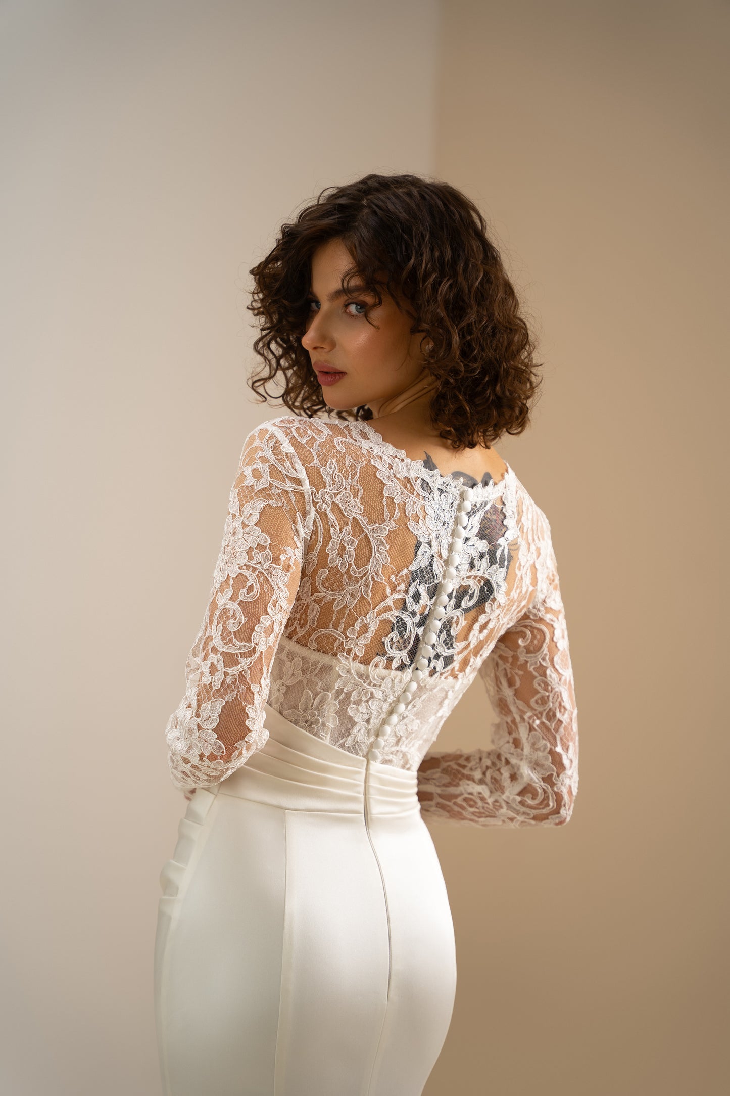 Annet – Long Sleeve Lace Bodice Satin Wedding Dress