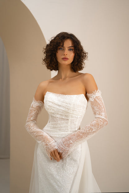 Mariya - Strapless Lace Wedding Dress with Detachable Train & Gloves